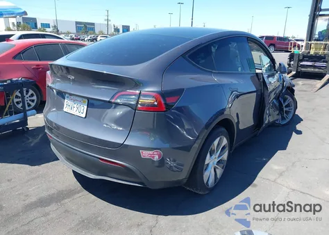 2023 Tesla Model Y Awd/Long Range Dual Motor All-Wheel Drive из США, поврежденный, VIN 7SAYGDEE7PF851849